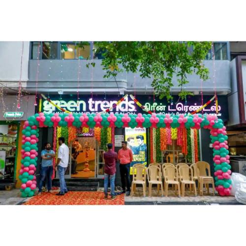 Green Trends Unisex Hair and Style Salon-Beauty Parlour in Pondicherry
